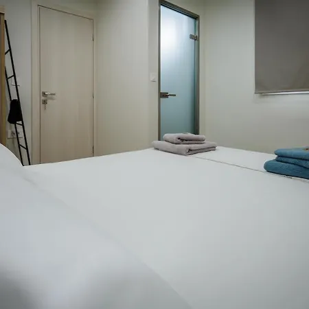 Appartement Corner Apts - Charming For 3 In The Heart Of The Perfect For Memorable Summer Experiences By Mana Gers Zante