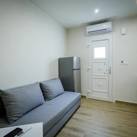 Corner Apts - Charming For 3 In The Heart Of The Perfect For Memorable Summer Experiences By Mana Gers Appartement Zante