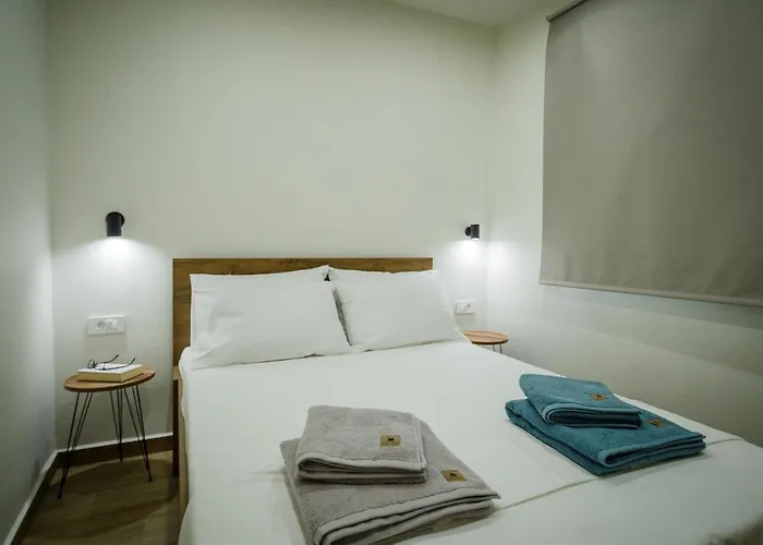 Corner Apts - Charming For 3 In The Heart Of The Perfect For Memorable Summer Experiences By Mana Gers Appartement Zante