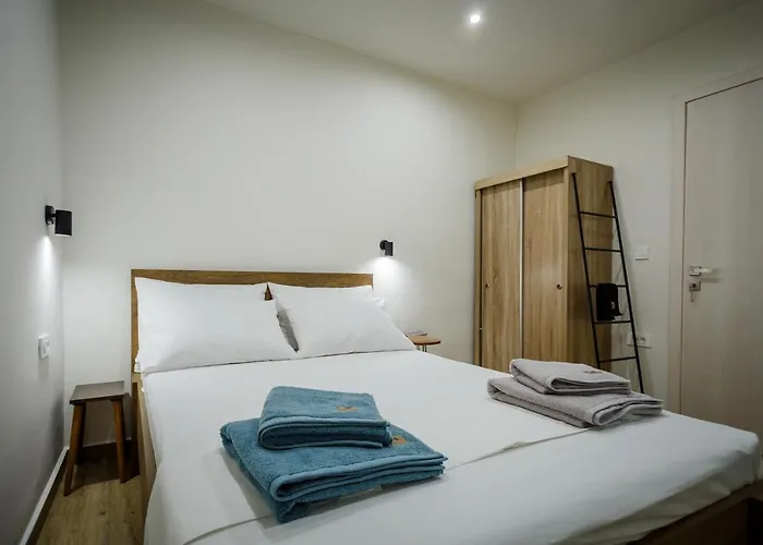 Corner Apts - Charming For 3 In The Heart Of The Perfect For Memorable Summer Experiences By Mana Gers * Zante