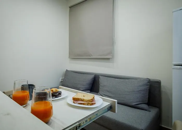 Corner Apts - Charming For 3 In The Heart Of The Perfect For Memorable Summer Experiences By Mana Gers * Zante