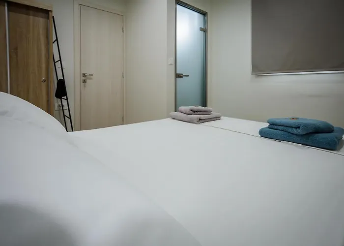 Appartement Corner Apts - Charming For 3 In The Heart Of The Perfect For Memorable Summer Experiences By Mana Gers Zante