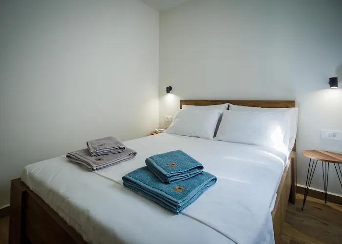 Corner Apts - Charming For 3 In The Heart Of The Perfect For Memorable Summer Experiences By Mana Gers Appartement Zante