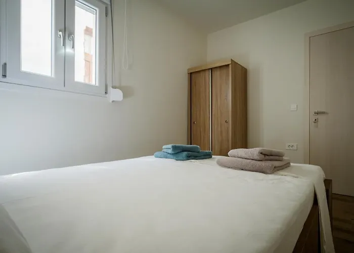 Corner Apts - Charming For 3 In The Heart Of The Perfect For Memorable Summer Experiences By Mana Gers