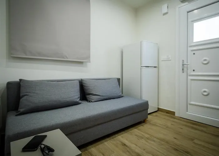 Appartement Corner Apts - Charming For 3 In The Heart Of The Perfect For Memorable Summer Experiences By Mana Gers Zante