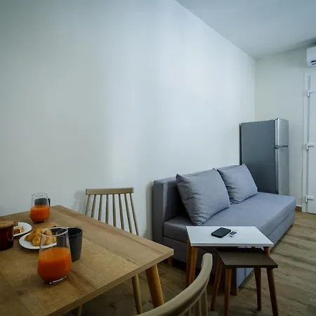 Corner Apts - Charming For 3 In The Heart Of The Perfect For Memorable Summer Experiences By Mana Gers