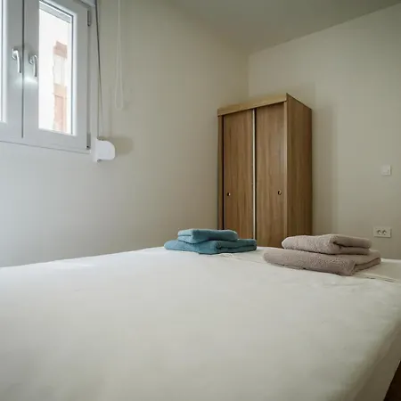 Corner Apts - Charming For 3 In The Heart Of The Perfect For Memorable Summer Experiences By Mana Gers